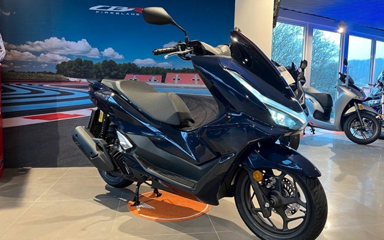 Gebrauchtmotorrad Honda PCX125 DX - Bild 1