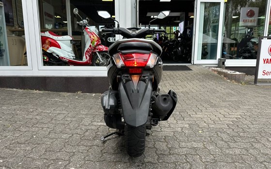 Gebrauchtmotorrad Yamaha NMAX 125 - Bild 4