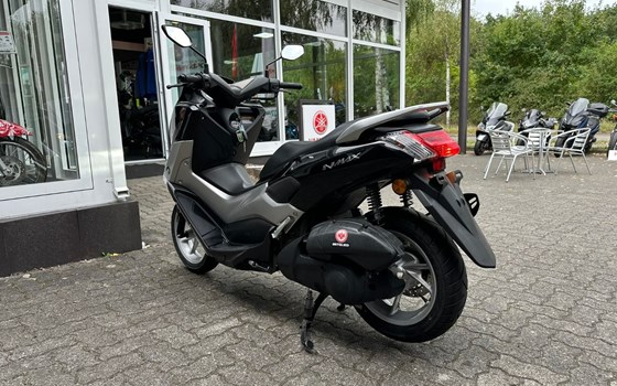 Gebrauchtmotorrad Yamaha NMAX 125 - Bild 5
