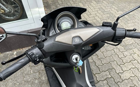 Gebrauchtmotorrad Yamaha NMAX 125 - Bild 9