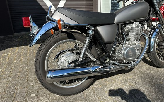Gebrauchtmotorrad Yamaha SR 400 - Bild 10