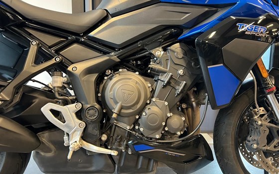 Gebrauchtmotorrad Triumph Tiger Sport 800 - Bild 9