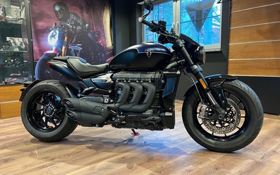 Gebrauchtmotorrad Triumph Rocket 3 Storm R - Bild 2