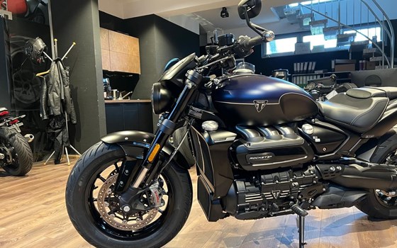 Gebrauchtmotorrad Triumph Rocket 3 Storm R - Bild 3