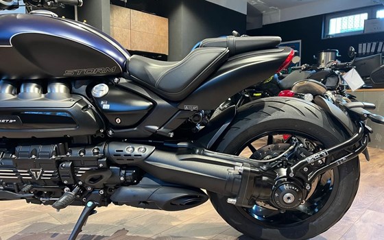 Gebrauchtmotorrad Triumph Rocket 3 Storm R - Bild 5