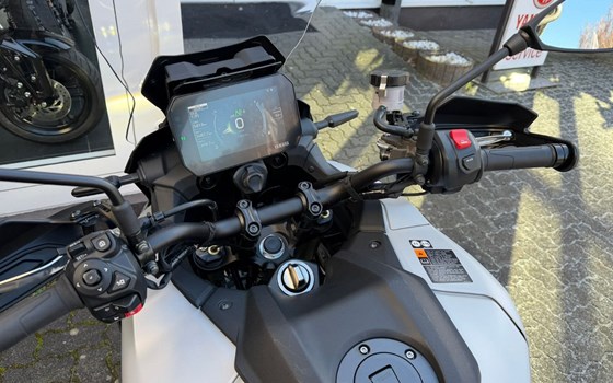 Gebrauchtmotorrad Yamaha Tracer 9 GT - Bild 9