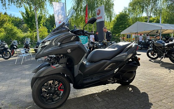 Gebrauchtmotorrad Yamaha Tricity 300 - Bild 7