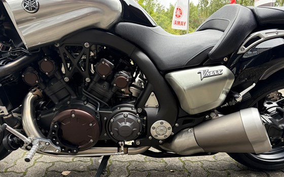 Gebrauchtmotorrad Yamaha V-MAX - Bild 9
