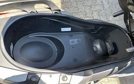 Gebrauchtmotorrad Yamaha XMAX 125 - Bild 16