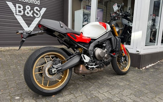 Gebrauchtmotorrad Yamaha XSR900 - Bild 3