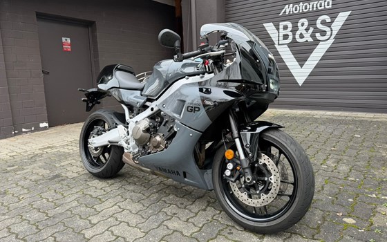 Gebrauchtmotorrad Yamaha XSR900 GP - Bild 2