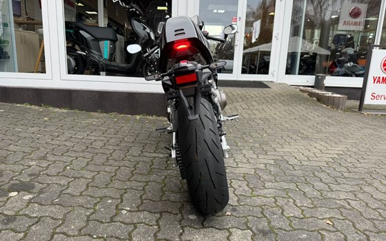 Gebrauchtmotorrad Yamaha XSR900 GP - Bild 4