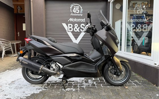 Gebrauchtmotorrad Yamaha XMAX 300 Tech MAX+ - Bild 1