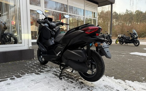 Gebrauchtmotorrad Yamaha XMAX 300 Tech MAX+ - Bild 5