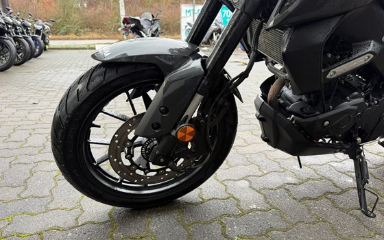 Gebrauchtmotorrad Yamaha MT-125 - Bild 9