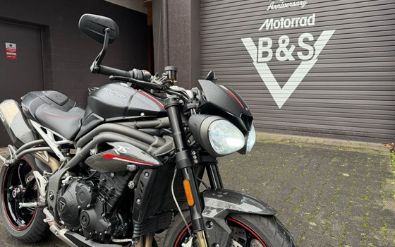 Gebrauchtmotorrad Triumph Speed Triple RS - Bild 13