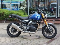 Gebrauchtmotorrad Triumph Speed 400 Zubehör!