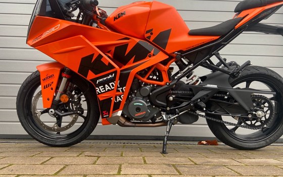 Gebrauchtmotorrad KTM RC 390 - Bild 4