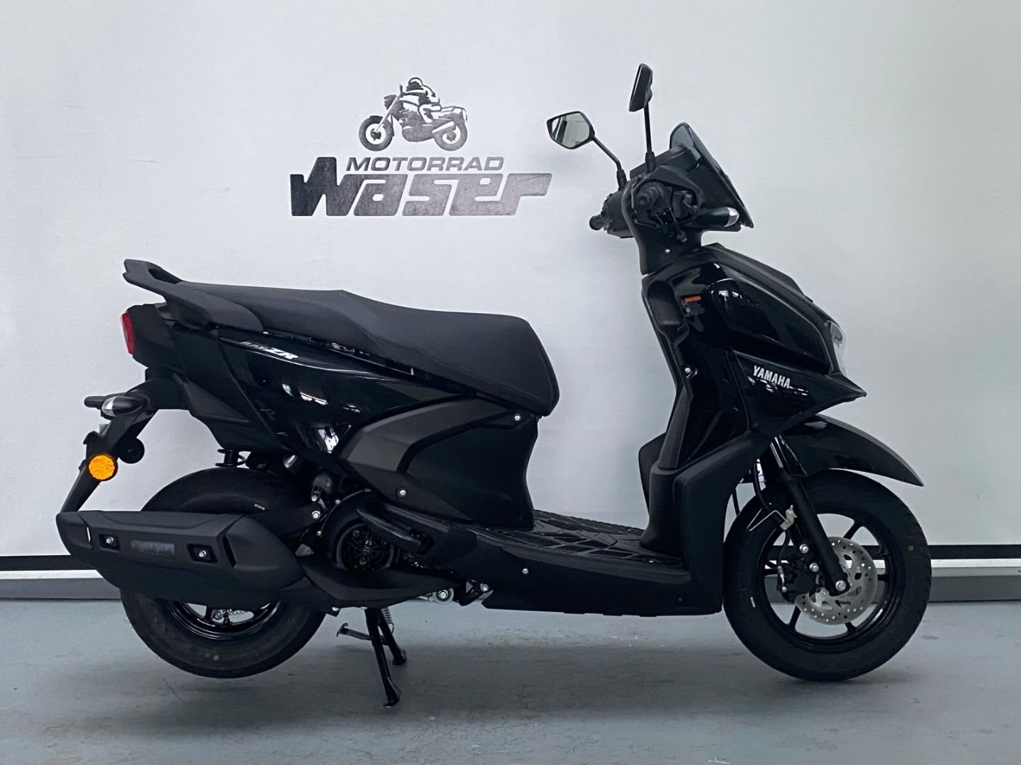 Yamaha RayZR