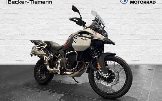 Gebrauchtmotorrad BMW F 900 GS Adventure - Bild 2
