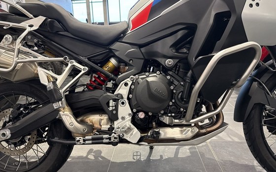 Gebrauchtmotorrad BMW F 900 GS Adventure - Bild 8