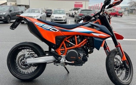 Gebrauchtmotorrad KTM 690 SMC R - Bild 3