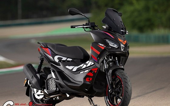 Neufahrzeug Aprilia SR GT Replica 125 - Bild 3