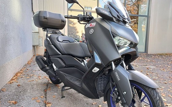 Gebrauchtmotorrad Yamaha XMAX 300 - Bild 1