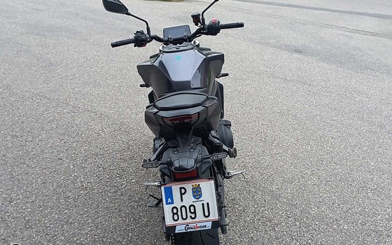 Gebrauchtmotorrad Yamaha MT-09 Y-AMT - Bild 2
