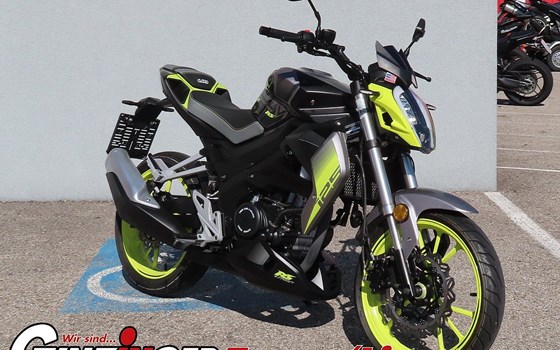 Gebrauchtmotorrad United Motors UM XTREET RS 125 - Bild 1