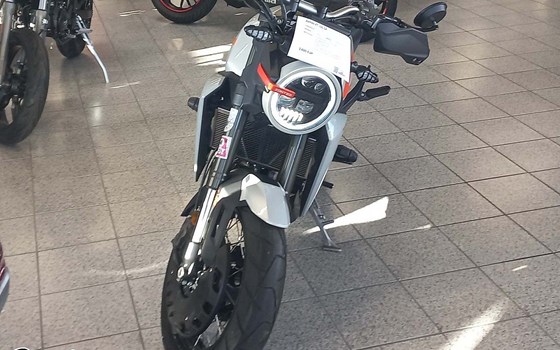 Gebrauchtmotorrad Zontes 350 V - Bild 2
