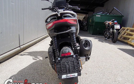 Neufahrzeug Aprilia SR GT 125 - Bild 5