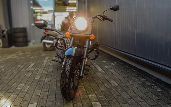 Gebrauchtmotorrad United Motors UM Renegade Commando 125 - Bild 5