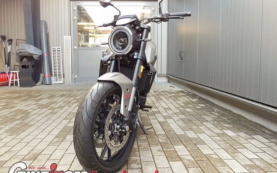 Neufahrzeug Moto Morini 6 1/2 Seiemmezzo STR - Bild 4