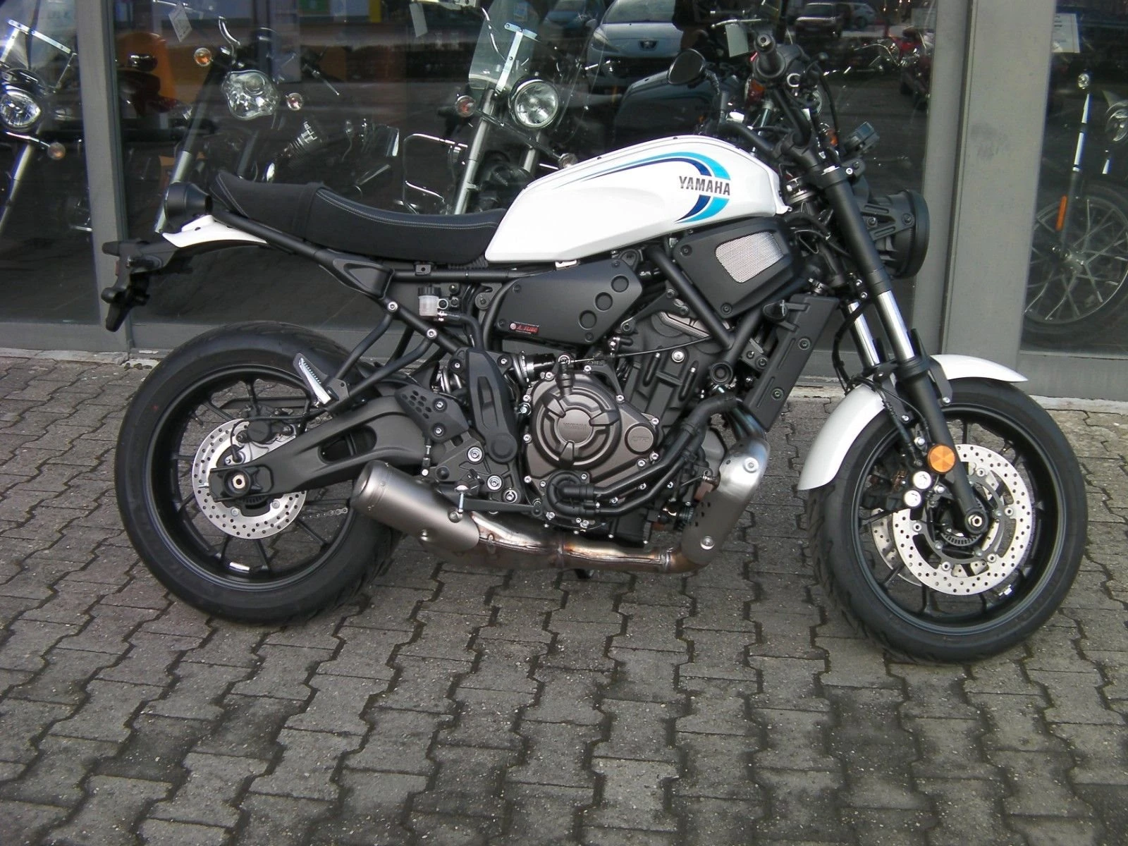 Yamaha XSR700 wenig KM