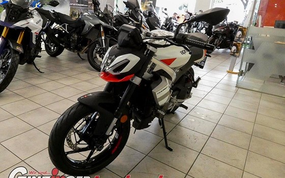 Neufahrzeug Aprilia Tuono 457 - Bild 6