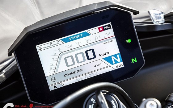 Neufahrzeug Aprilia Tuono V4 1100 - Bild 2