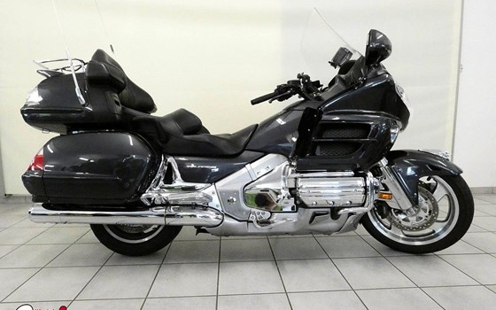 Gebrauchtmotorrad Honda GL 1800 Goldwing - Bild 2