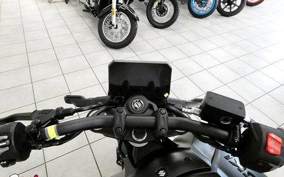 Neufahrzeug Suzuki GSX-8T - Bild 6