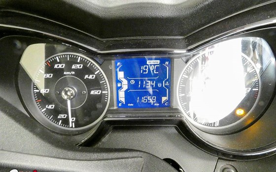 Gebrauchtmotorrad Yamaha XMAX 300 Tech MAX - Bild 6