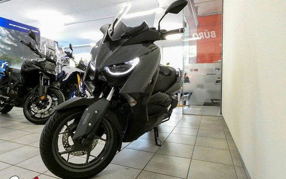 Gebrauchtmotorrad Yamaha XMAX 300 Tech MAX - Bild 7