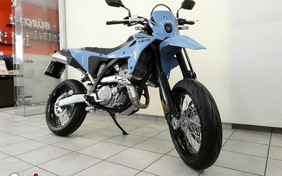 Neufahrzeug Suzuki DR-Z4SM - Bild 1