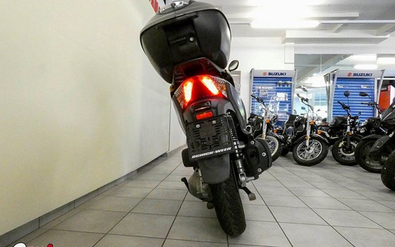 Gebrauchtmotorrad Honda SH300i - Bild 5