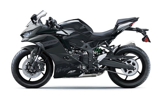 Neufahrzeug Kawasaki Ninja ZX-4RR - Bild 6