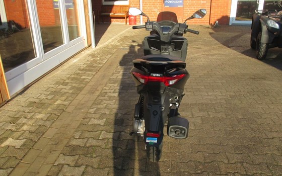 Neufahrzeug Aprilia SXR 50 - Bild 4