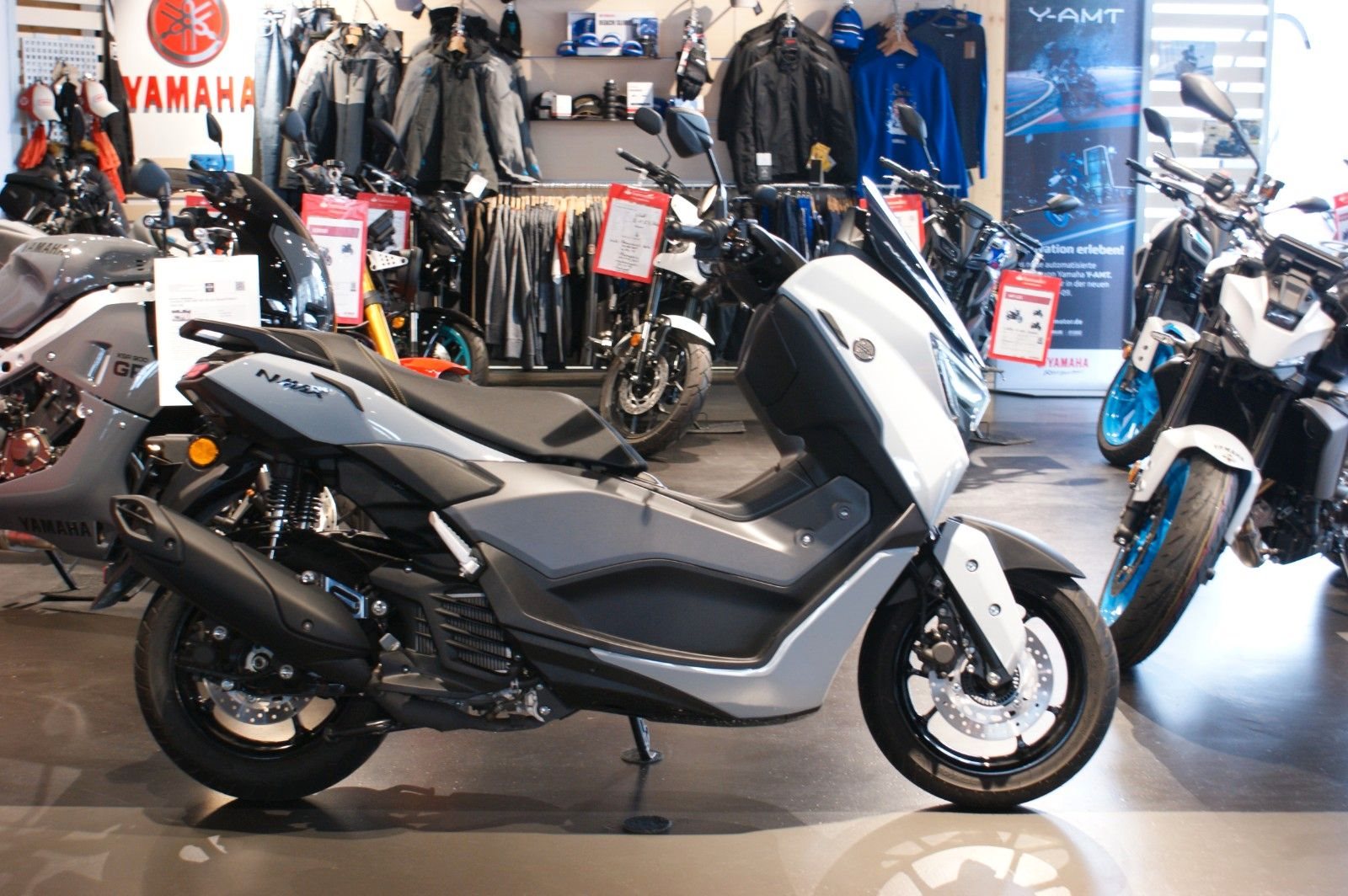 Yamaha NMAX 125 Tech MAX