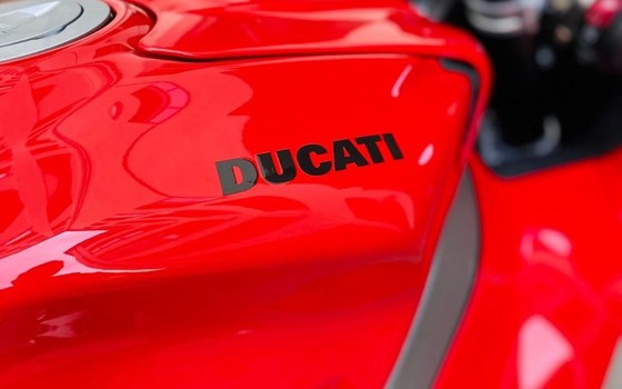 Neufahrzeug Ducati Panigale V4 - Bild 6