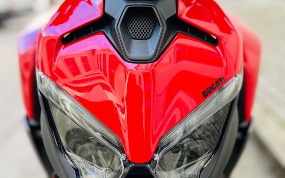Neufahrzeug Ducati Streetfighter V2 - Bild 6