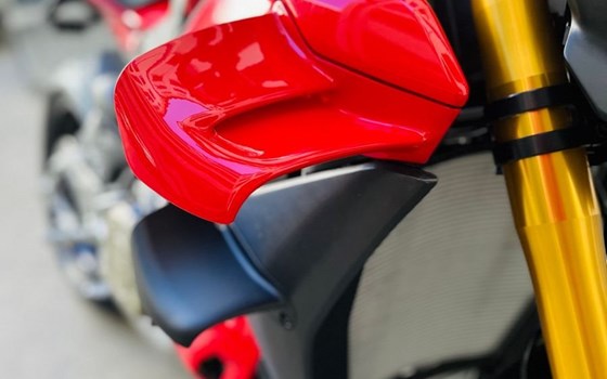Neufahrzeug Ducati Streetfighter V4 S - Bild 5