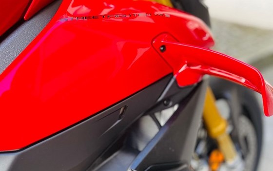 Neufahrzeug Ducati Streetfighter V4 S - Bild 6
